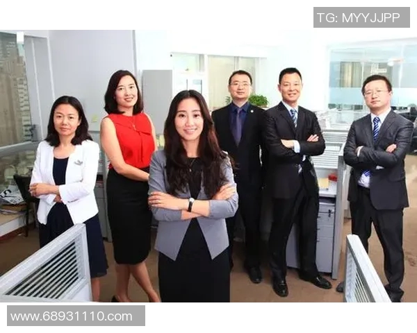 上海篮球队的奋斗历程与荣耀之路全景纪实